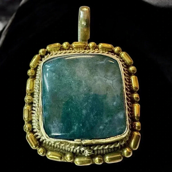 Handmade Moss Agate Pendant - Picture 5 of 9